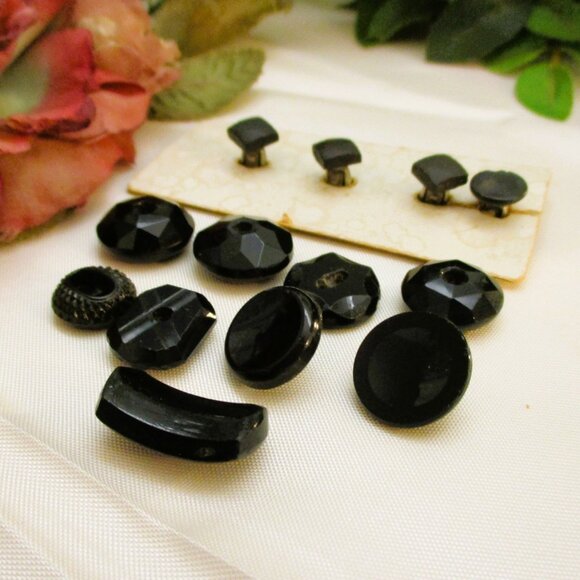 ANTIQUE Black Glass Buttons: FRENCH JET Edwardian Art Deco Sewing Craft - Picture 6 of 11